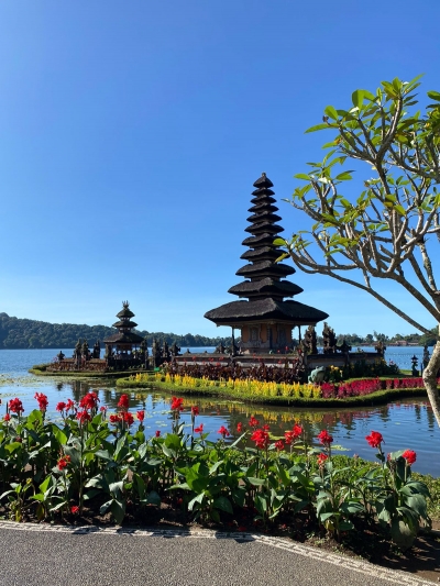 Ulun Danu Beratan Temple Tour Package